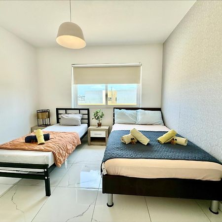 Mive Luxury Sea View Penthouse Apartment Gzira Luaran gambar