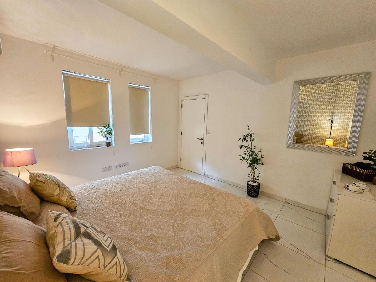 Mive Luxury Sea View Penthouse Apartment Gzira Luaran gambar