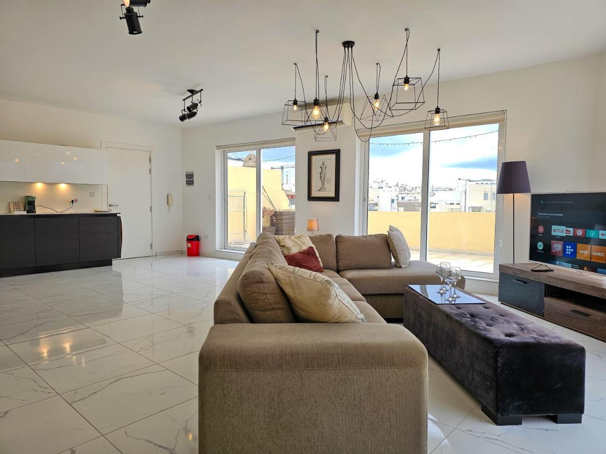 Mive Luxury Sea View Penthouse Apartment Gzira Luaran gambar