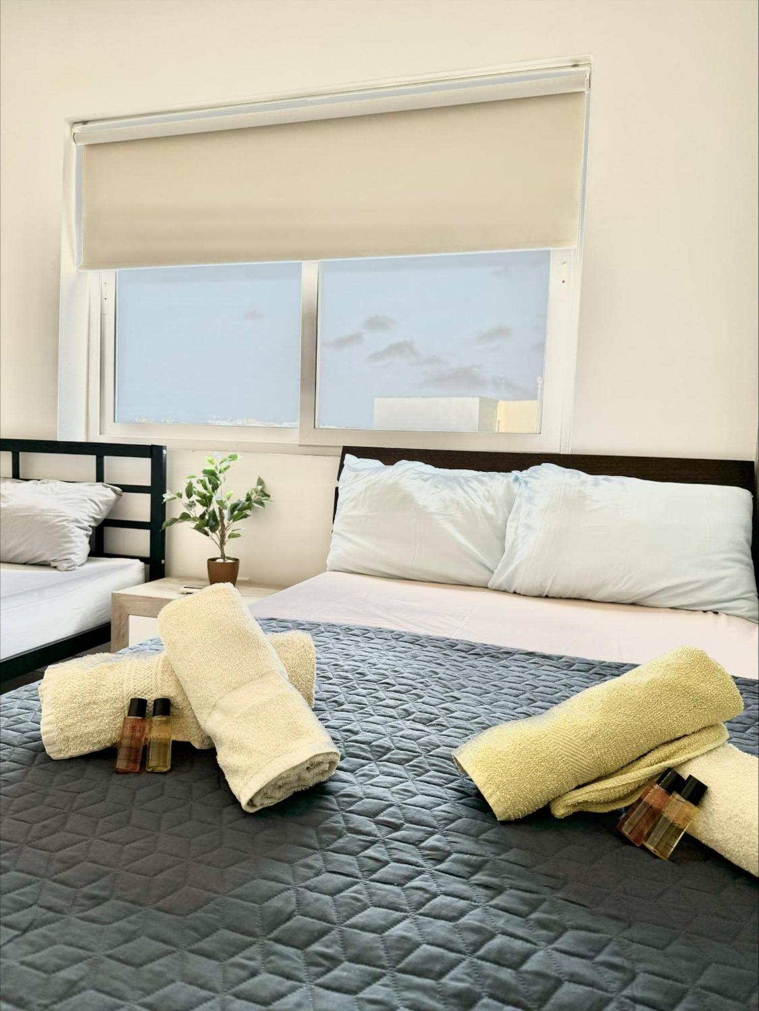 Mive Luxury Sea View Penthouse Apartment Gzira Luaran gambar