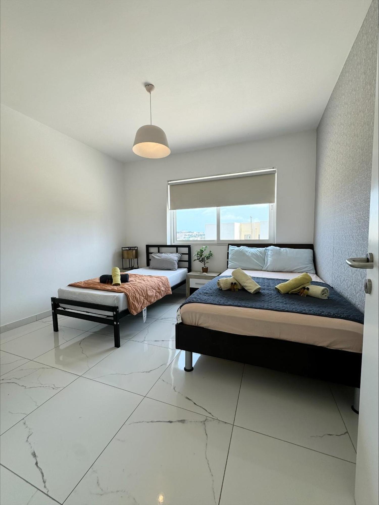 Mive Luxury Sea View Penthouse Apartment Gzira Luaran gambar